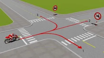 Câu 539: Theo hướng mũi tên, những hướng nào xe mô tô được phép đi?