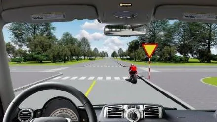 Câu 556: Bạn có được phép vượt xe mô tô phía trước không?